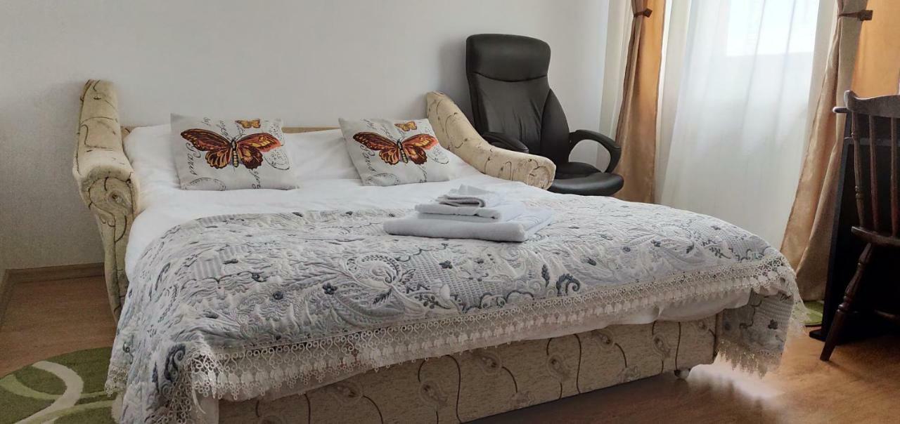 D&D Vila Villa Iasi Esterno foto