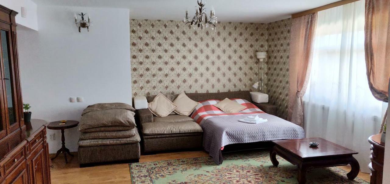 D&D Vila Villa Iasi Esterno foto