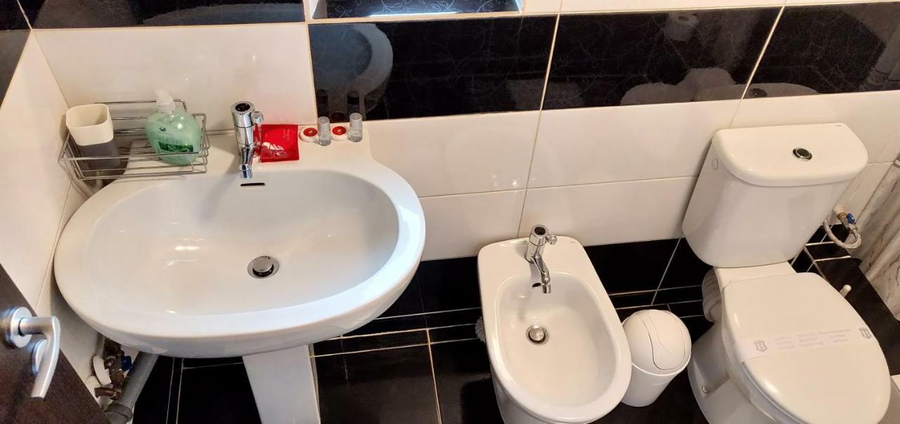 D&D Vila Villa Iasi Esterno foto